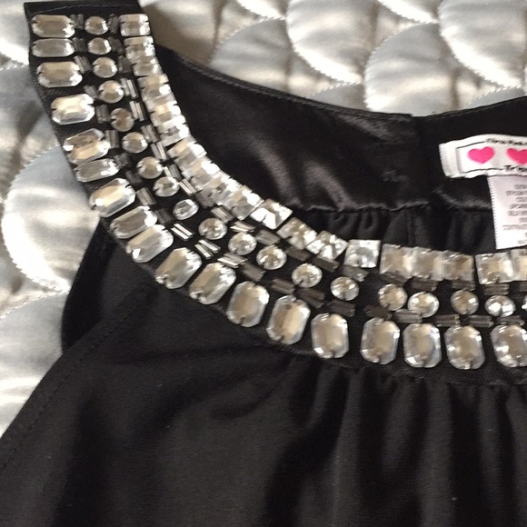 Black dress - Picture 2 of 2